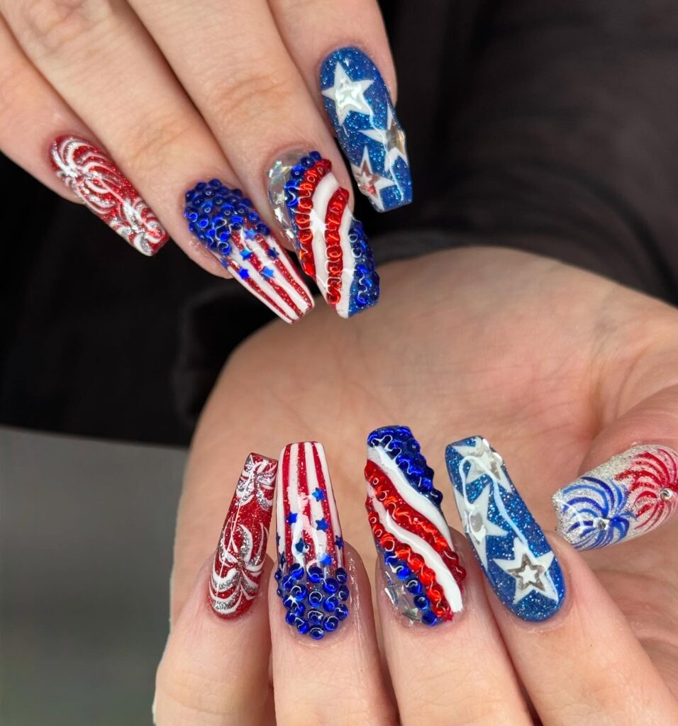 Maximal Americana Glam nails