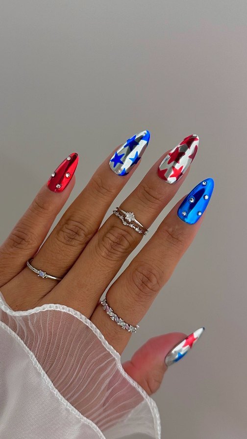 Chrome Star USA Nails