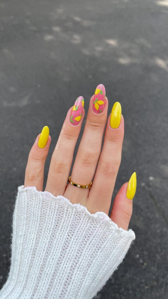 Lemon on Fuchsia nails