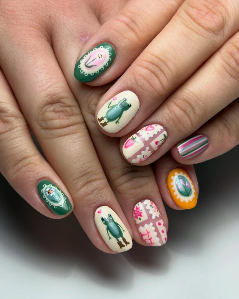 Vintage Stamp Frogs nails