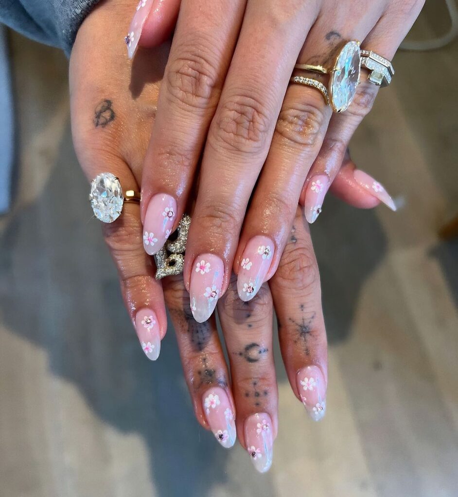 Peach Glaze Oval nails