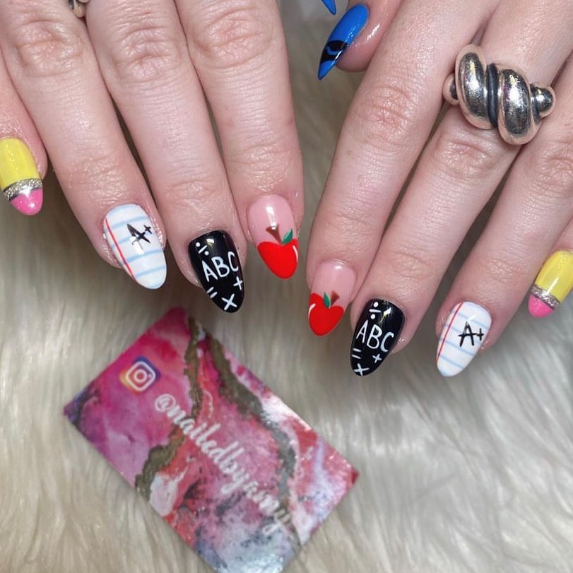 Chalkboard & Pencil nails