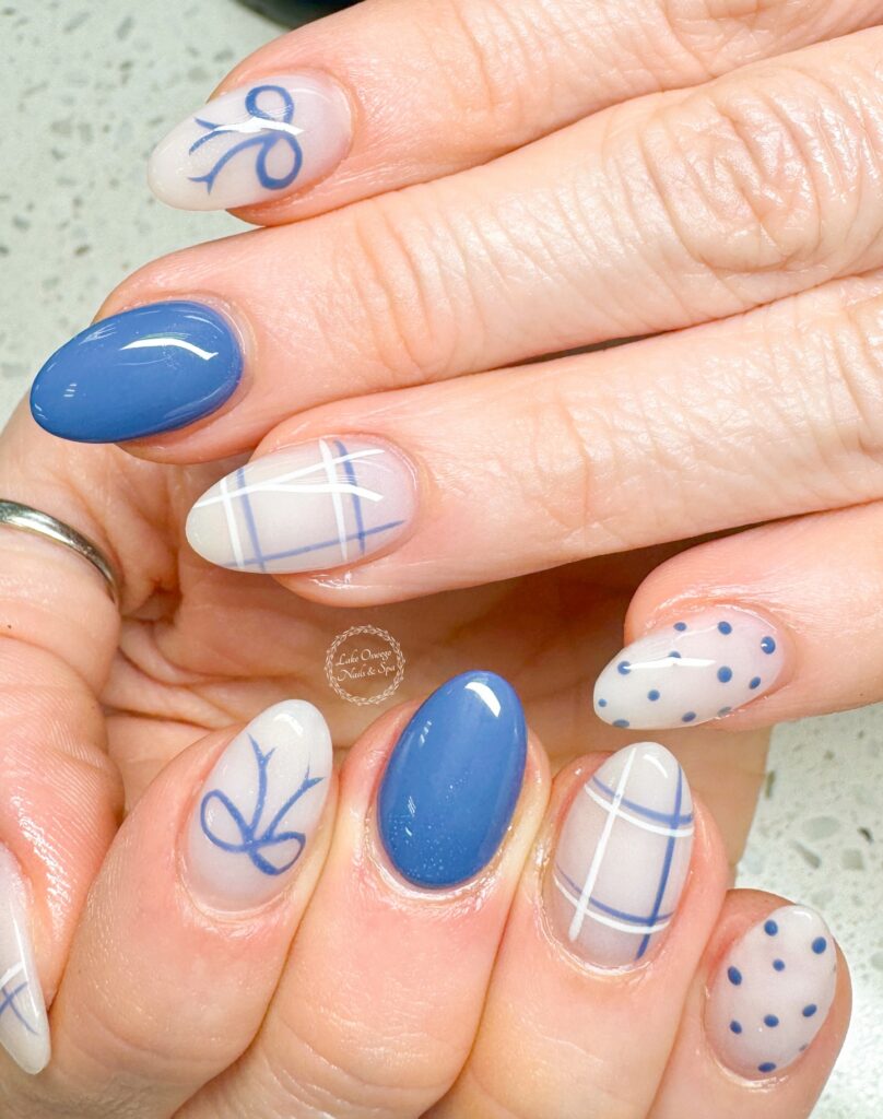 Blue Chrome Mirror nails