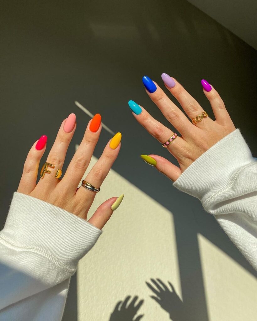 Full Spectrum Rainbow nails