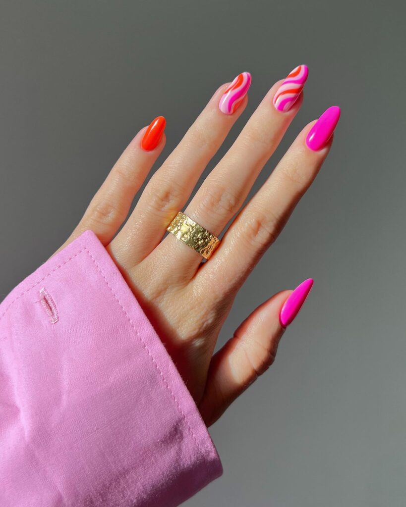 Swirl & Block nails