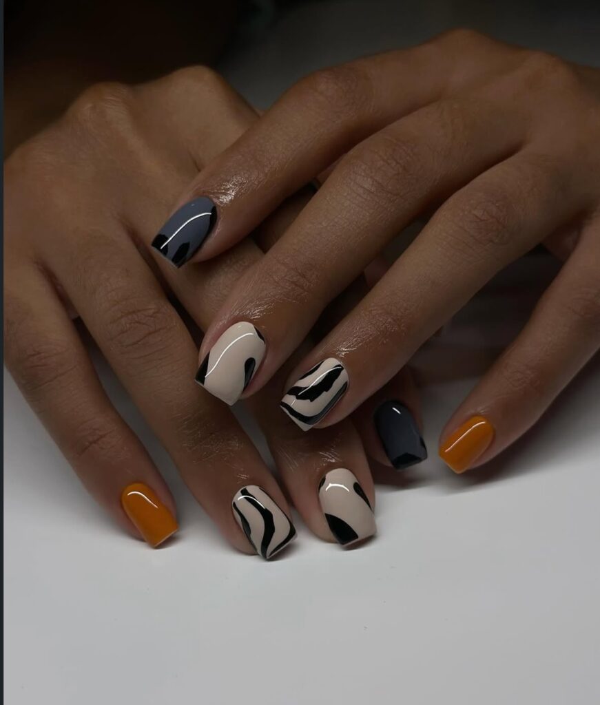 Abstract Zebra Mix nails