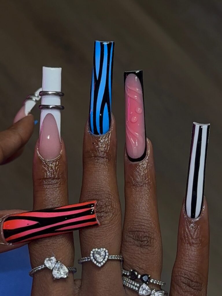Graphic Color Block nails