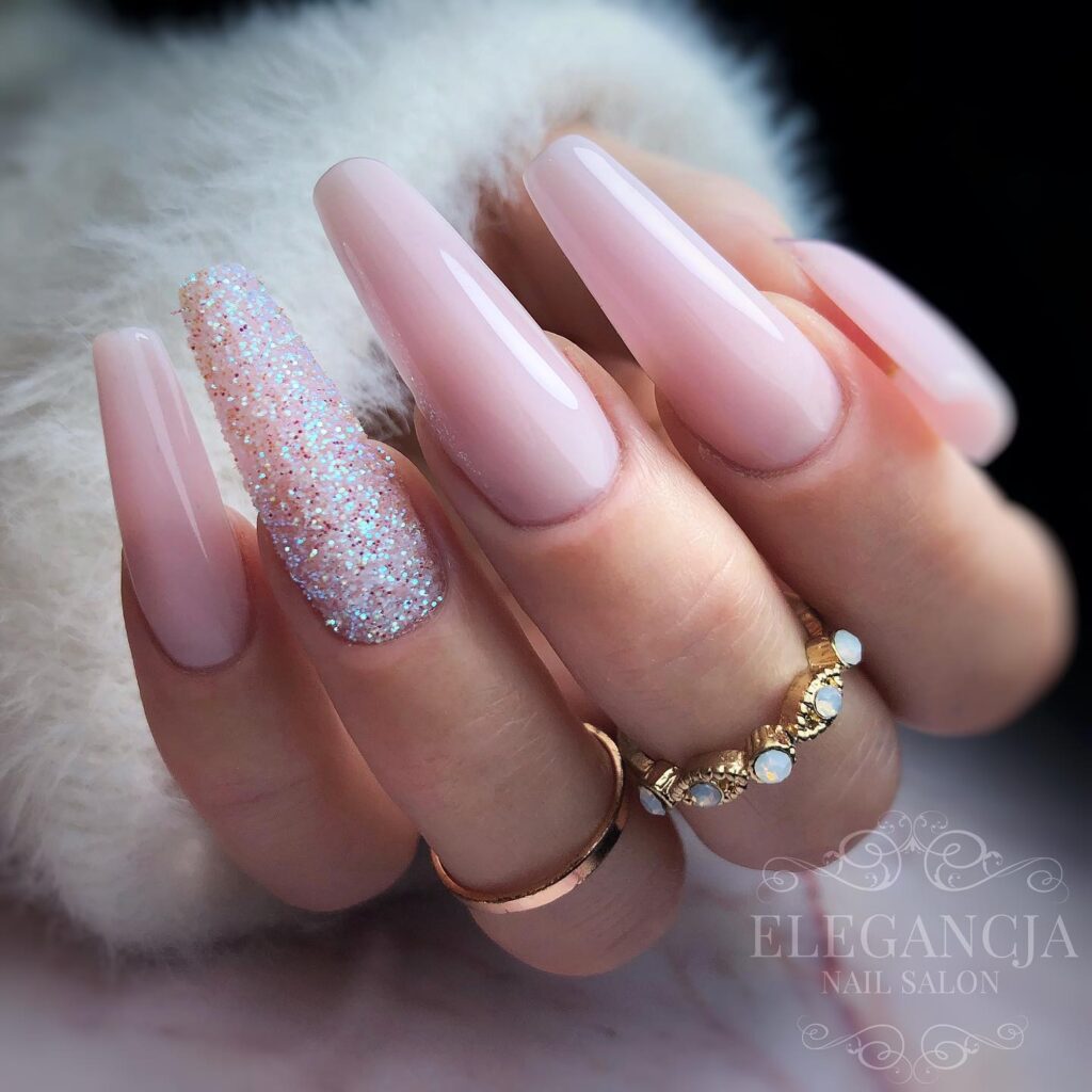 Nude Glitter Accent nails