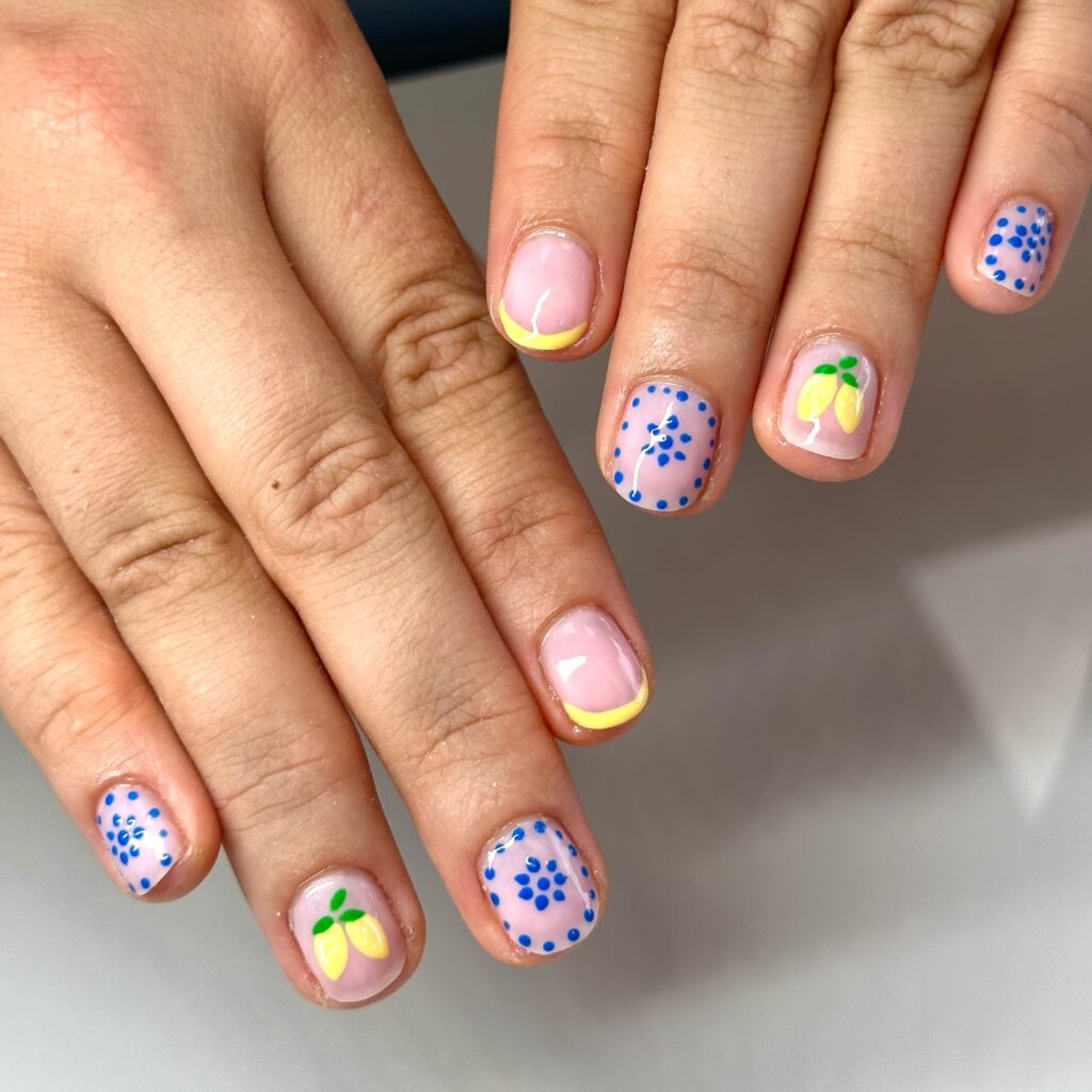 Lemon & Dots nails