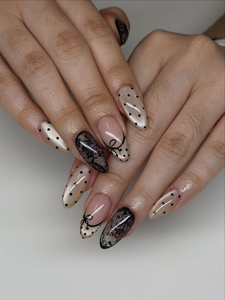 Noir Lace Bow nails