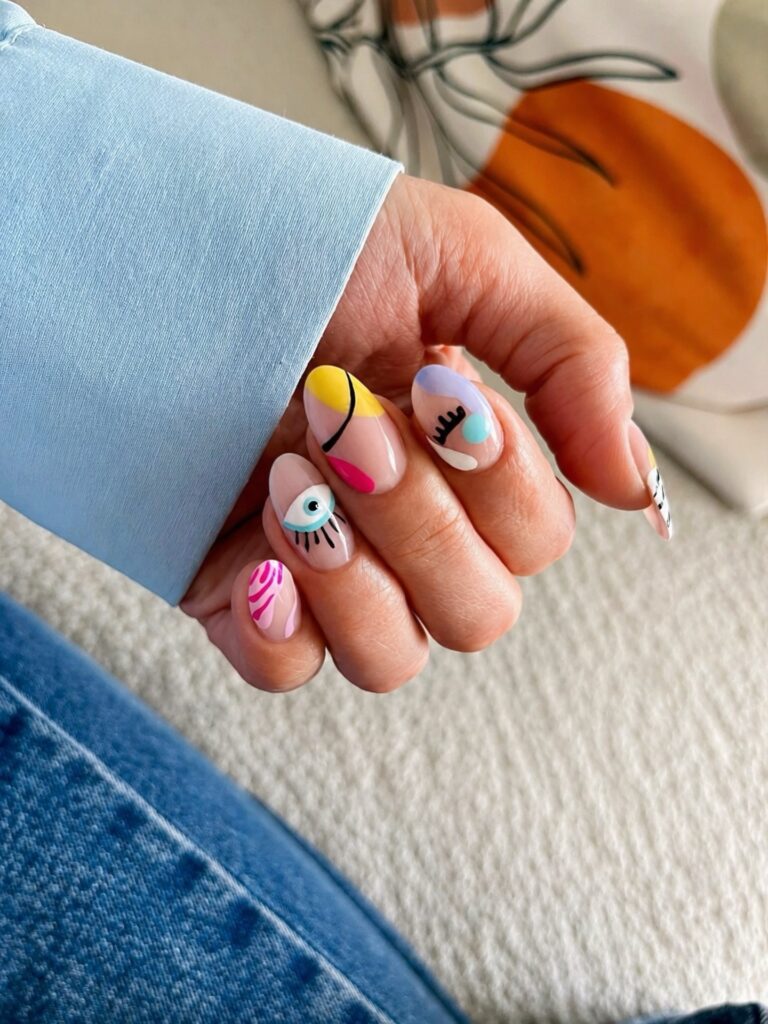 Chrome Zag Tips nails