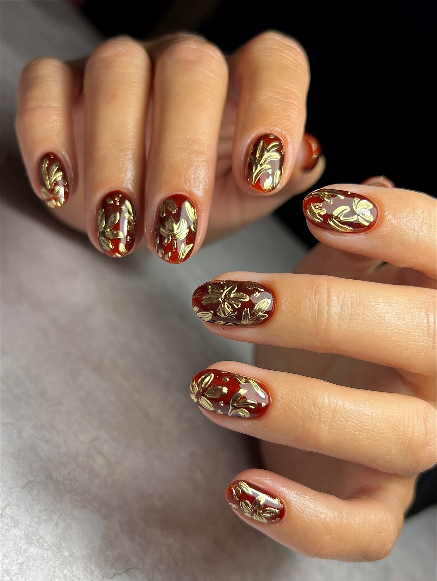 vintage floral nails
