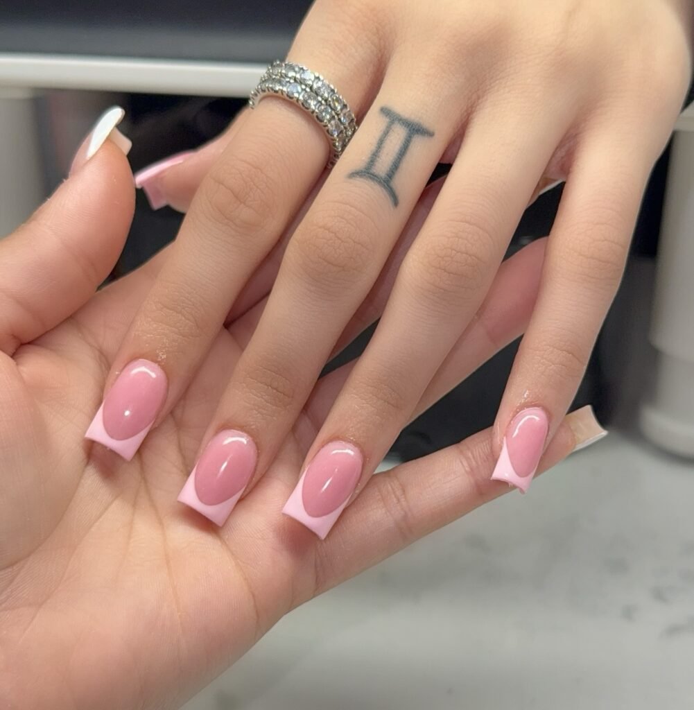 KIKI Bronx Tips nails