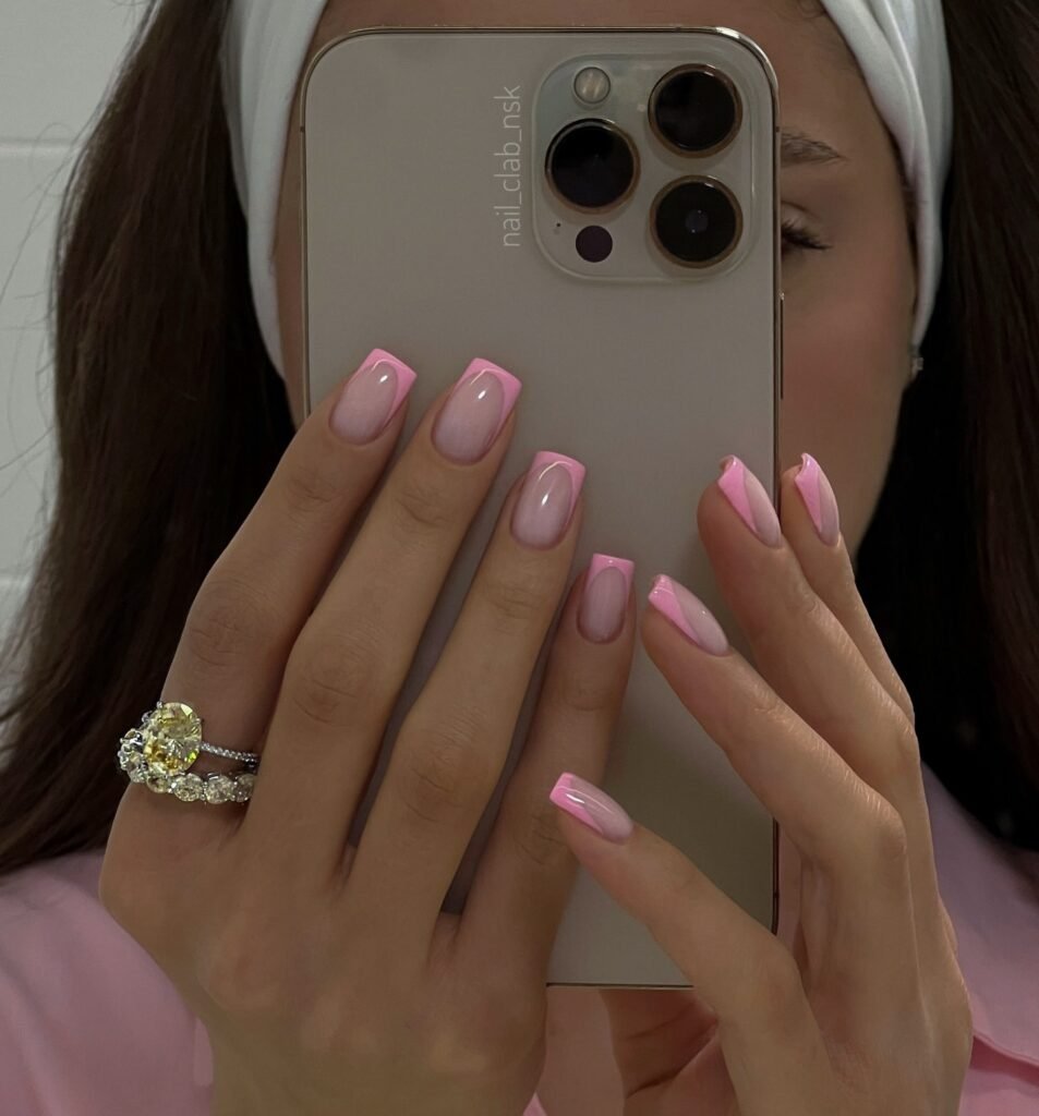 Rosy Ombré French nails