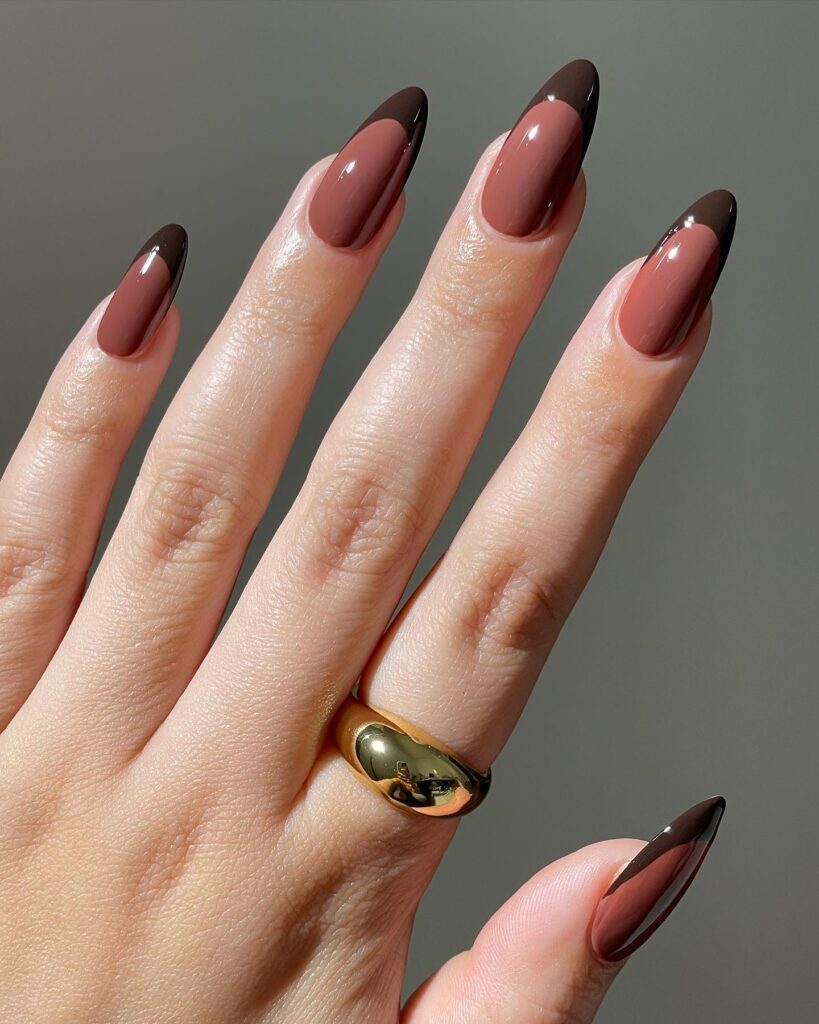 Tonal Brown Layers nails