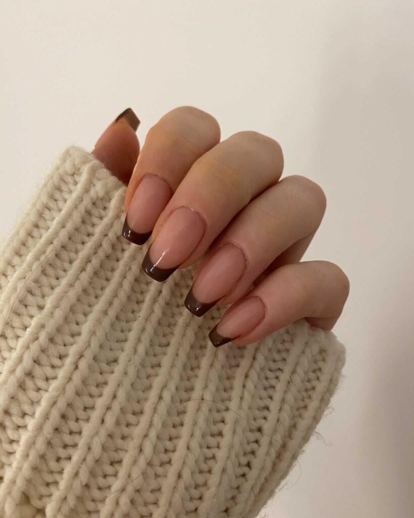 Cosy Square Tips nails