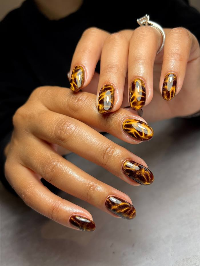 Cocoa Cat Eye with Gold Veins