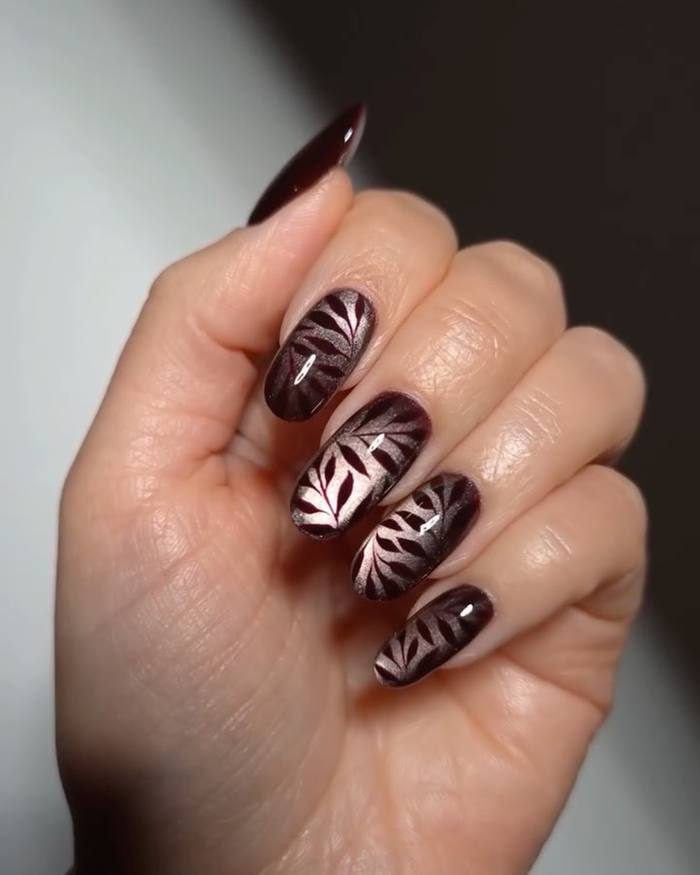 Burgundy Cat Eye with Silver Ferns