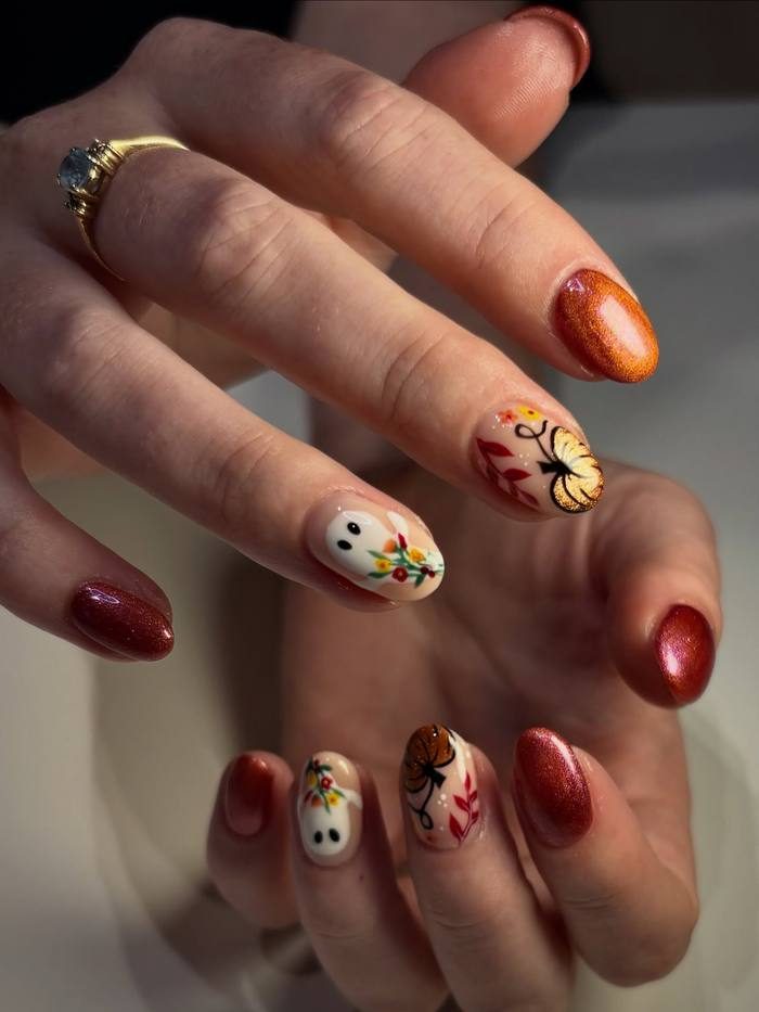 Rust Cat Eye with Pumpkin and Ghost Art