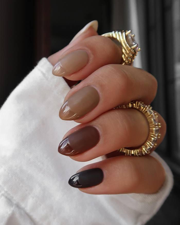 Tonal Nude to Black Fade
