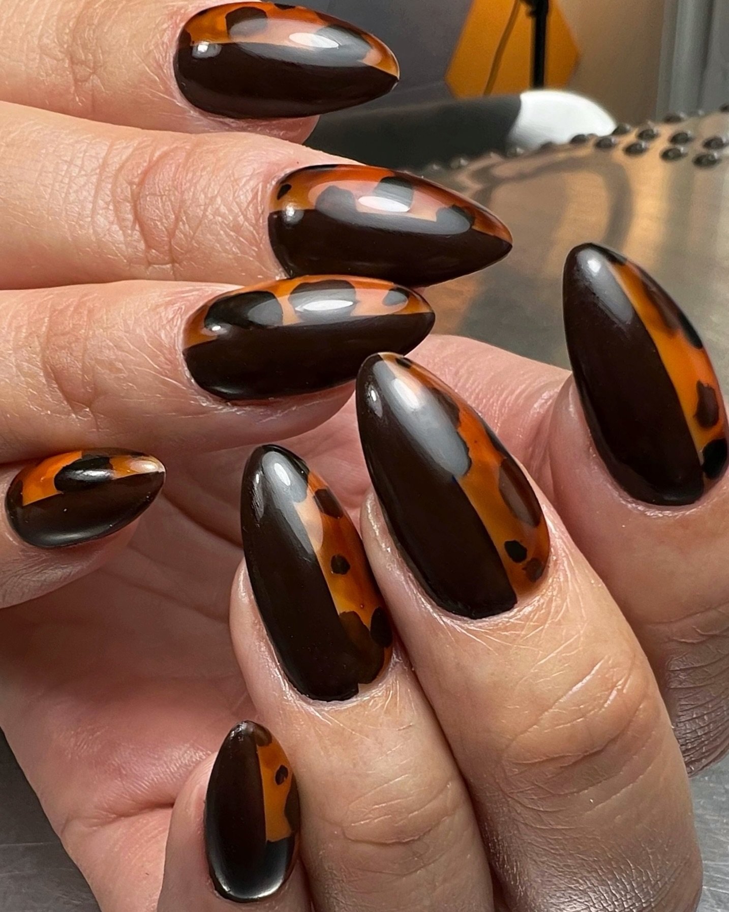 Deep Brown and Amber Tortoiseshell Nails