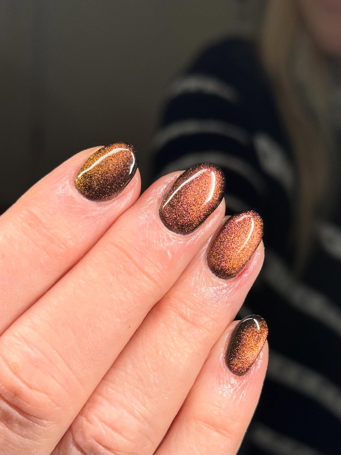 Short Bronze Glitter Nails