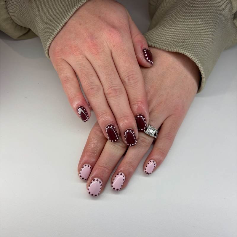 DbCr9KLNKORThe Nail Studio.jpg