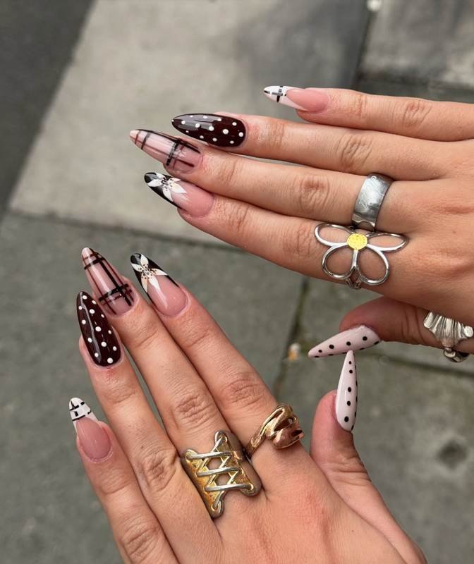 DO5q-kICFp4Liverpool -Where Badass Nails Are Born.jpg