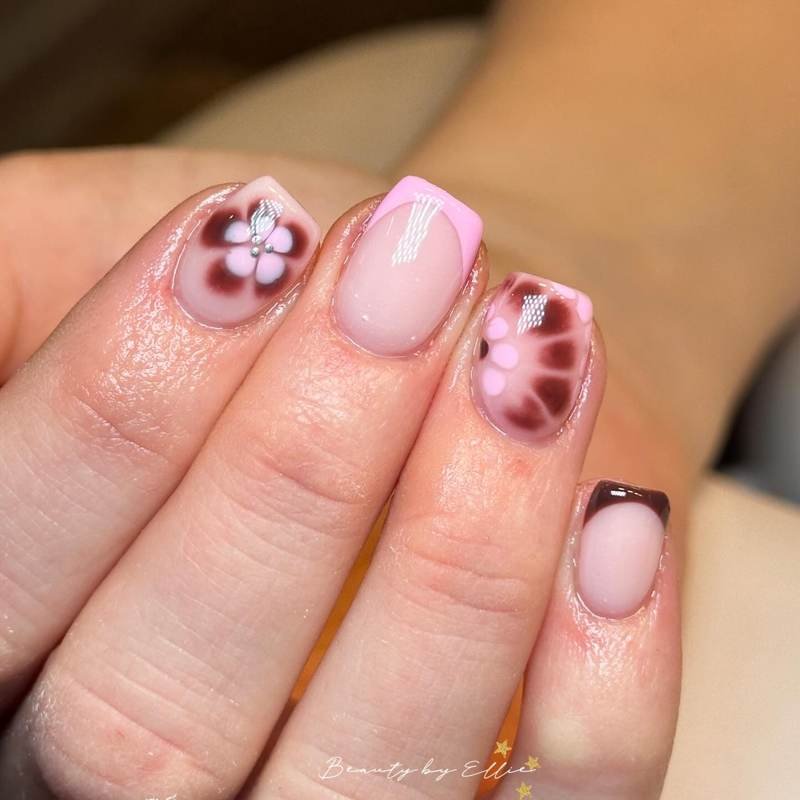 DXMz4FNAgACBeauty By Ellie.jpg