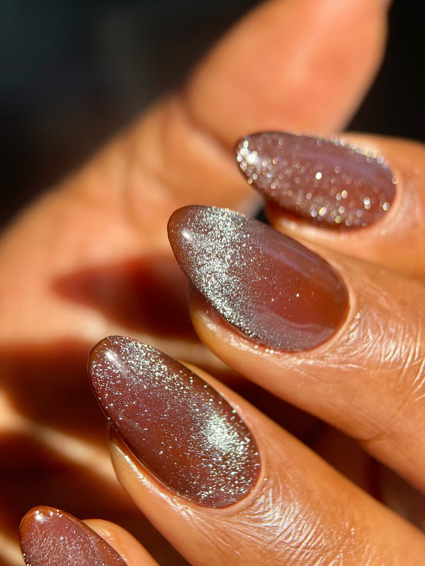 DXgIFK2jCMtFisto nails.jpg
