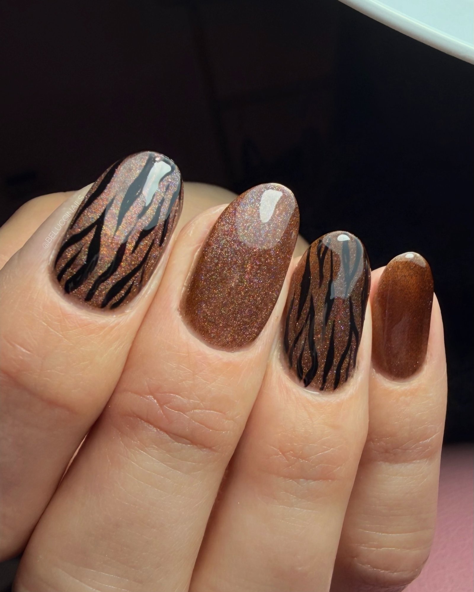 DcR5K-7mWPlBELUCCI NAILS CURSOS DE UÑAS.jpg