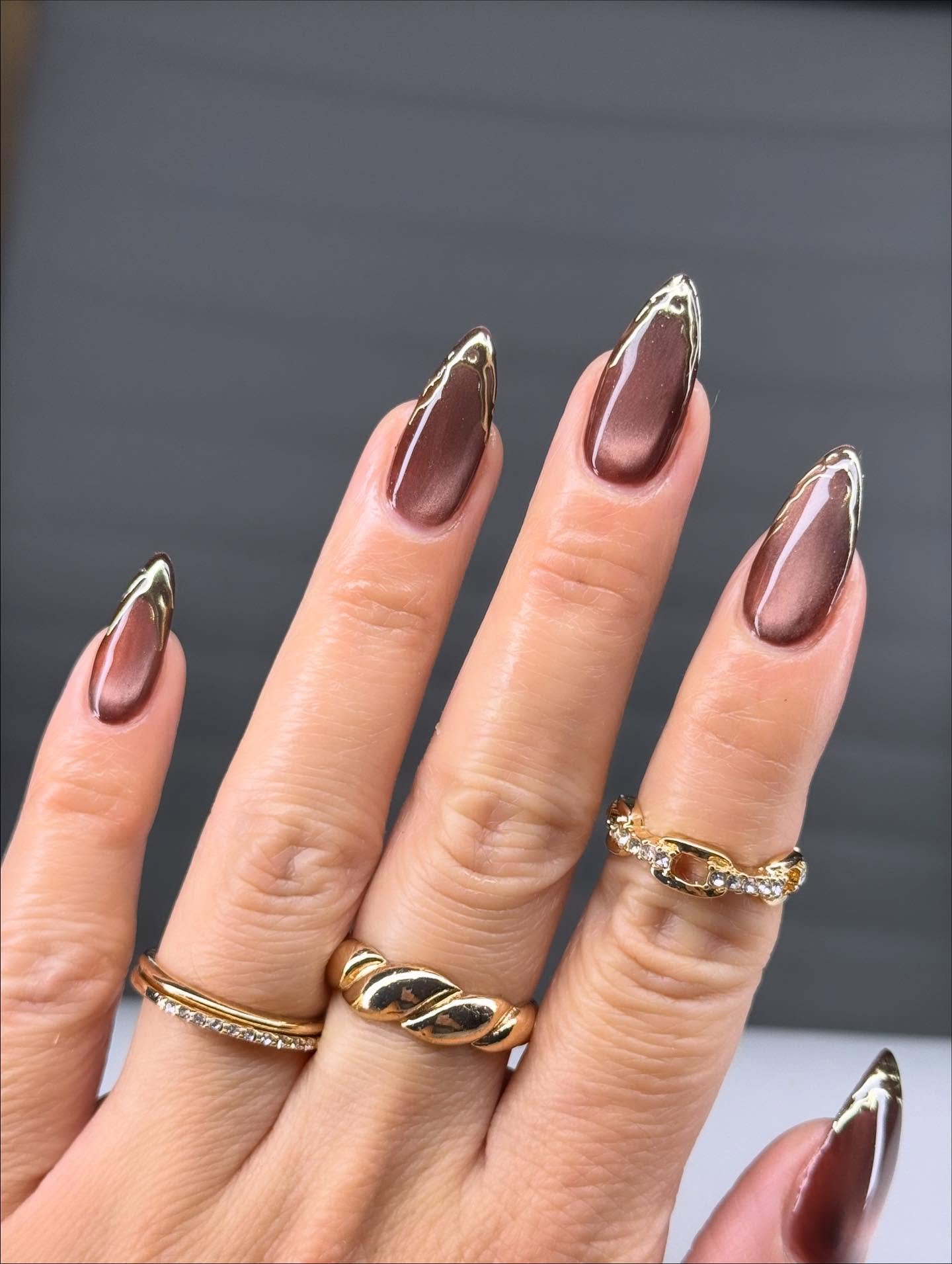 DRDOZVPkhx6Tane Newmarket Nail tech.jpg