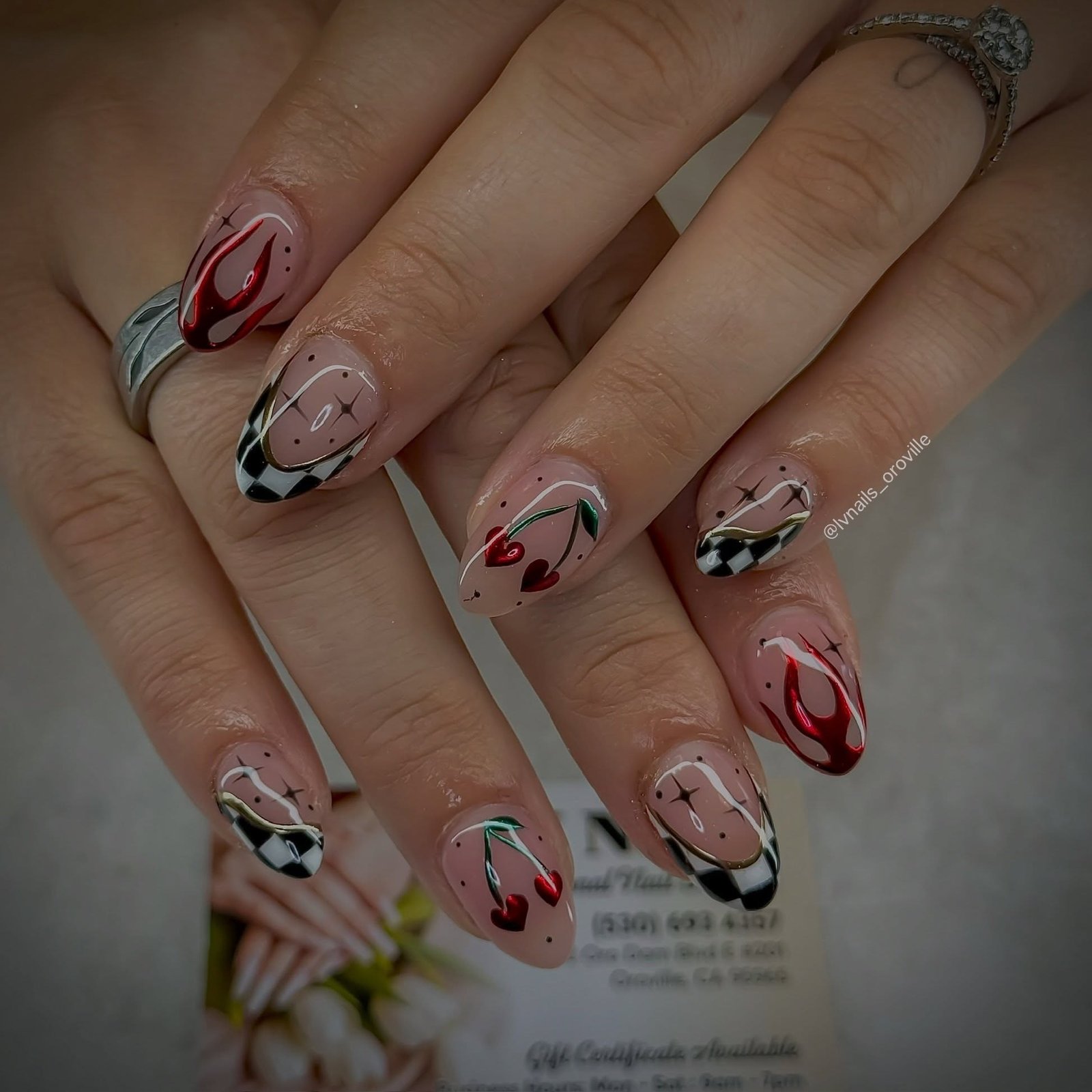 Da6wkUyIDUtLV Nails Oroville