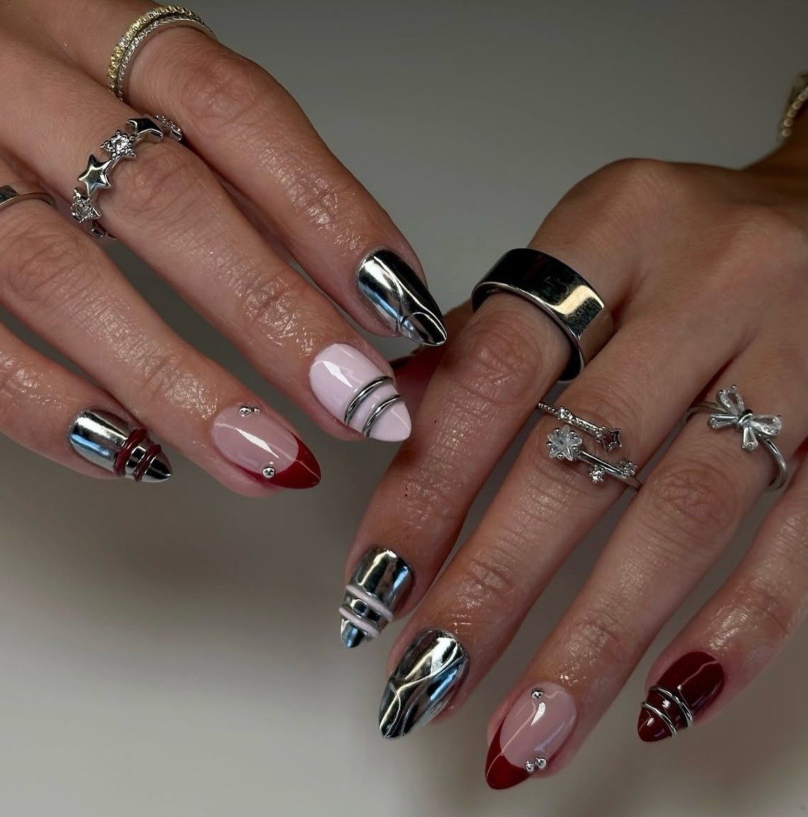 DaqRxtlRwhbTitan Nail Bar