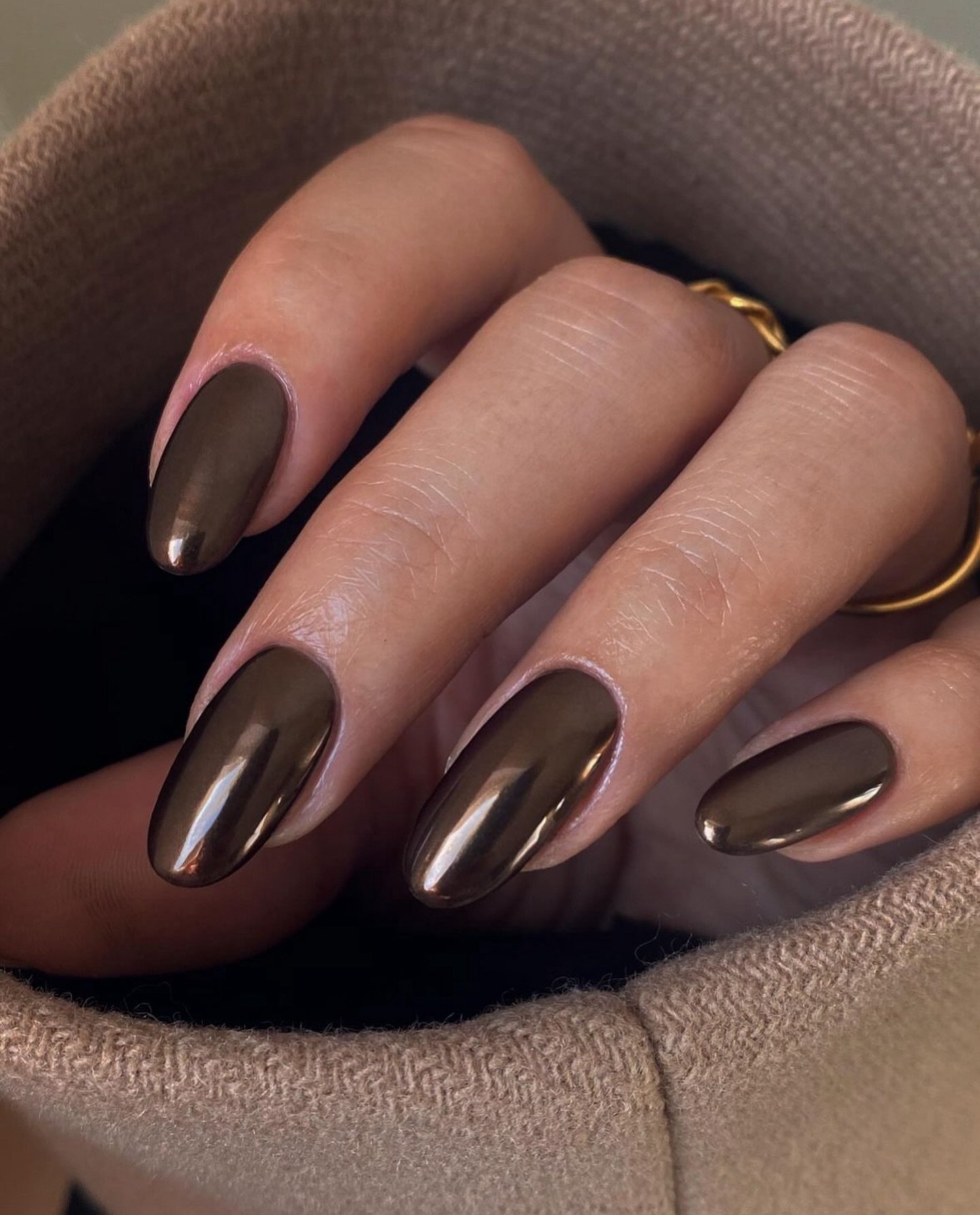 Long Almond Soft Taupe Chrome