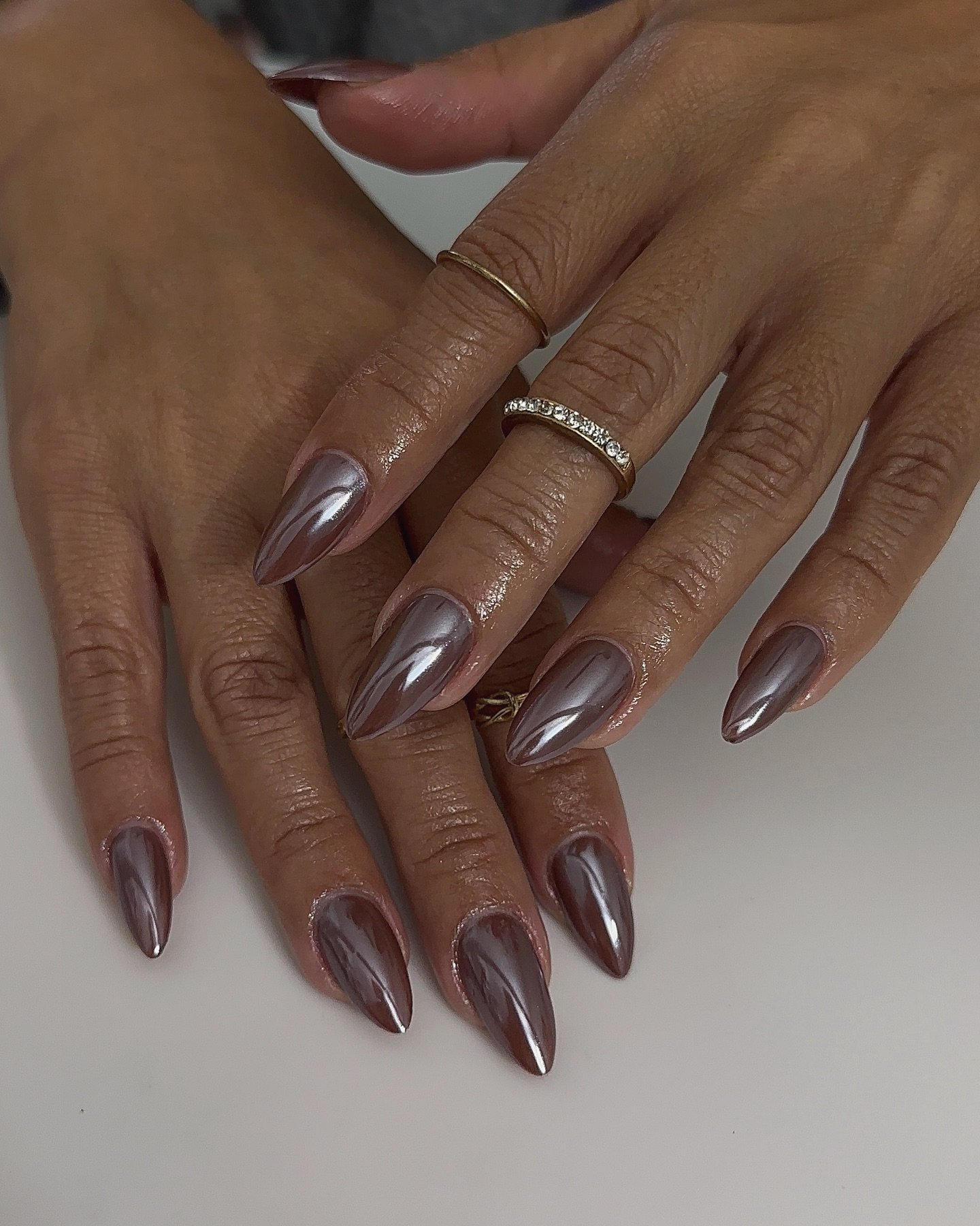 Medium Squoval Dark Chocolate Chrome with Silver Reflection Lines