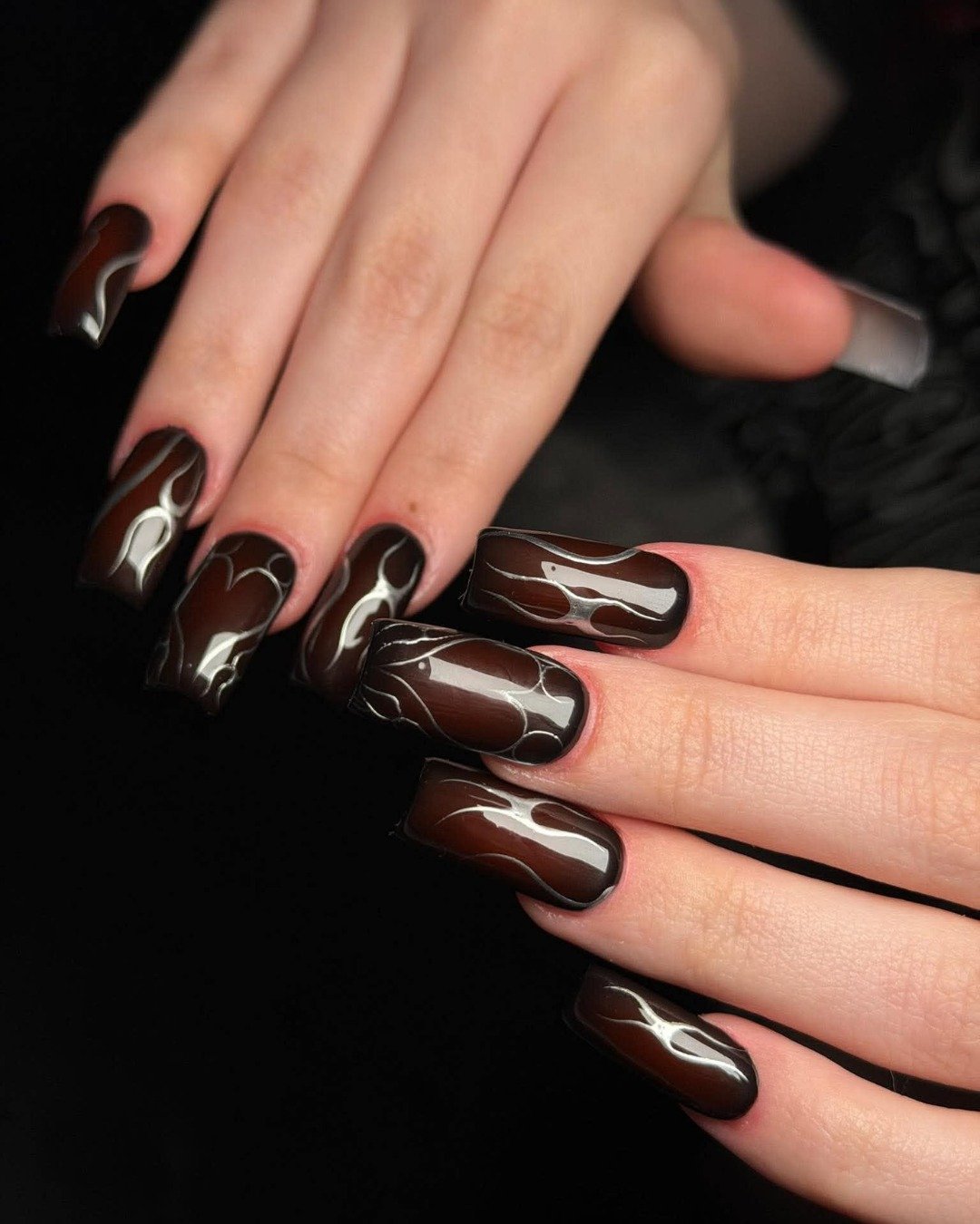 Short Squoval Mauve-Brown Chrome
