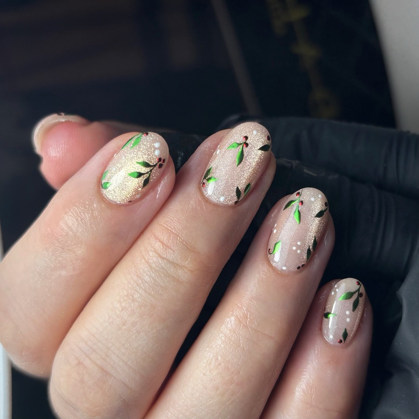 DSftFCQDGCENatalie Barker Nail Artist