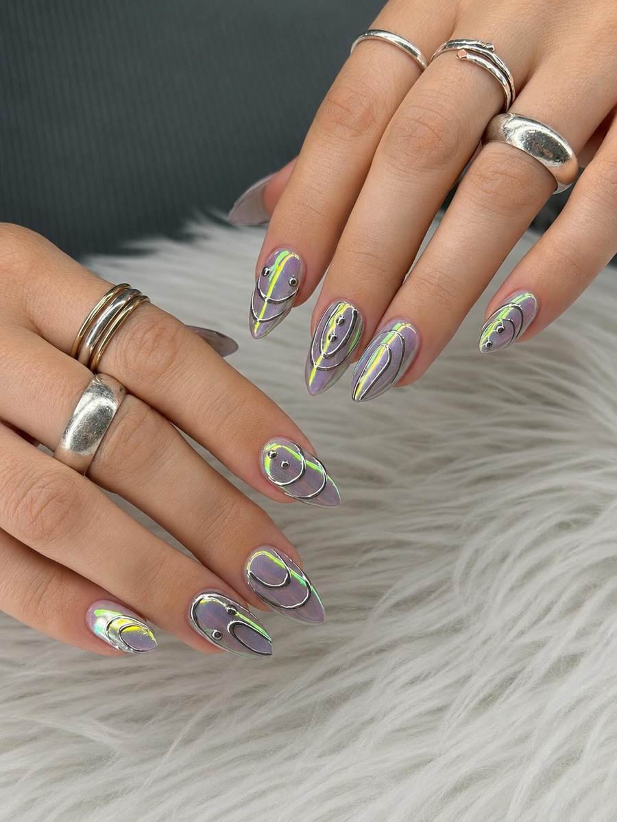 DammGJTsRQbSassy Nail Studio.jpg