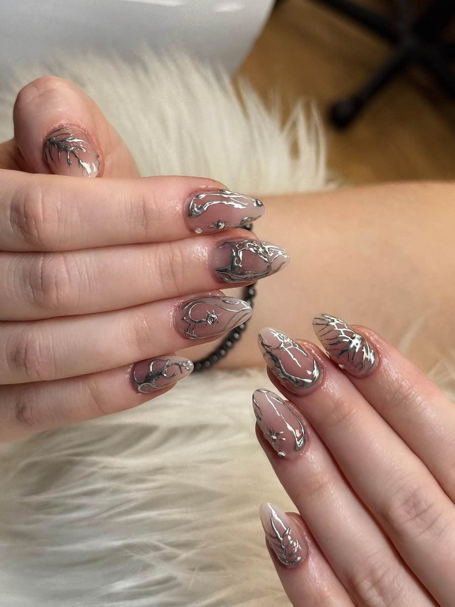 DQmOdo5jKmpSisters Nail Spa (Skrapan Centrum).jpg