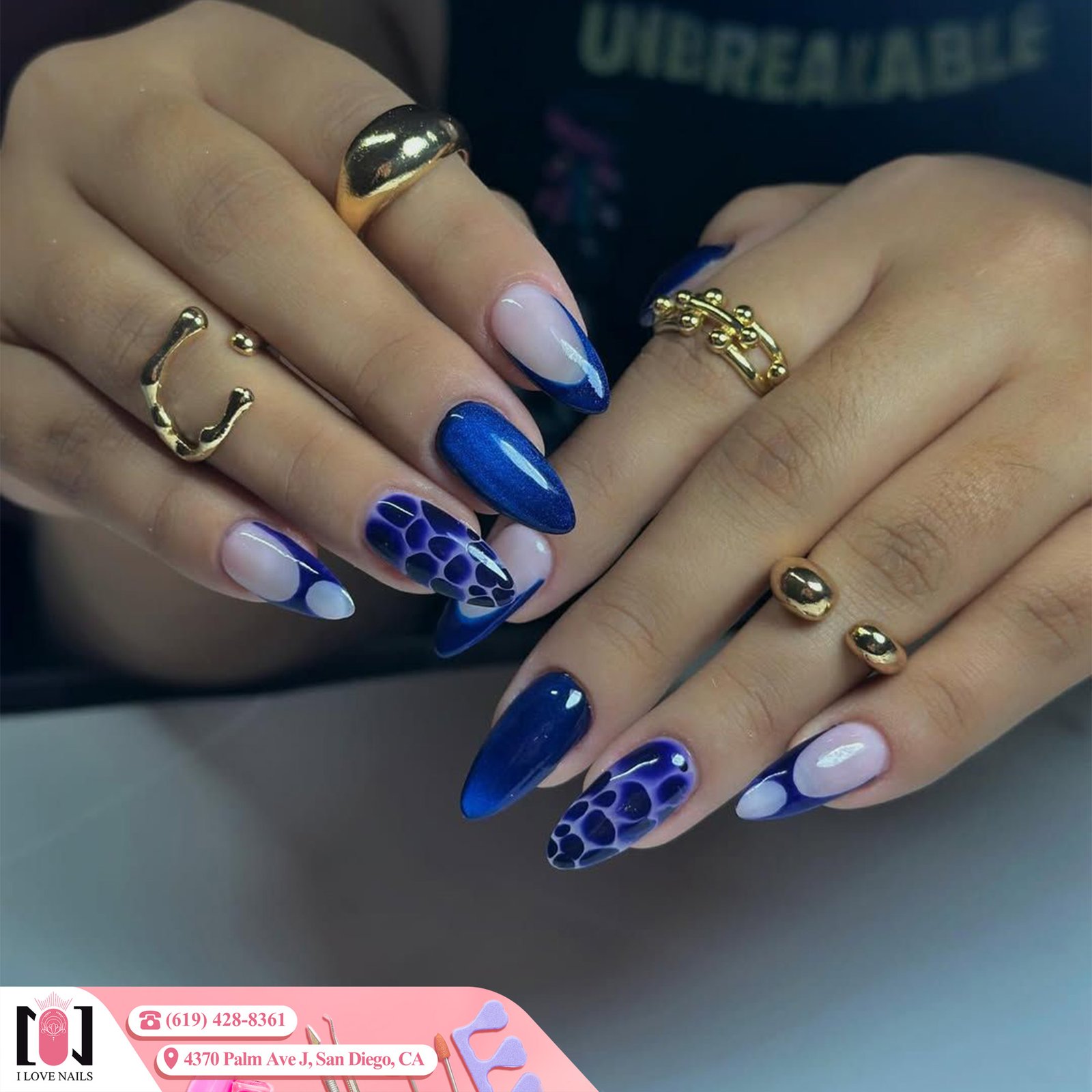 DYzzls8D7urI Love Nails.jpg