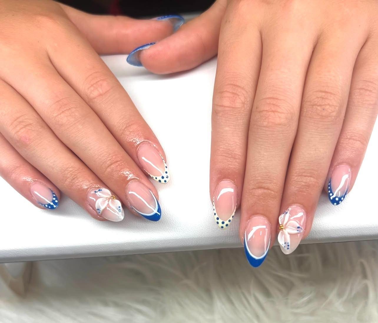 DddRWXUHfj1Allure nails Napa.jpg