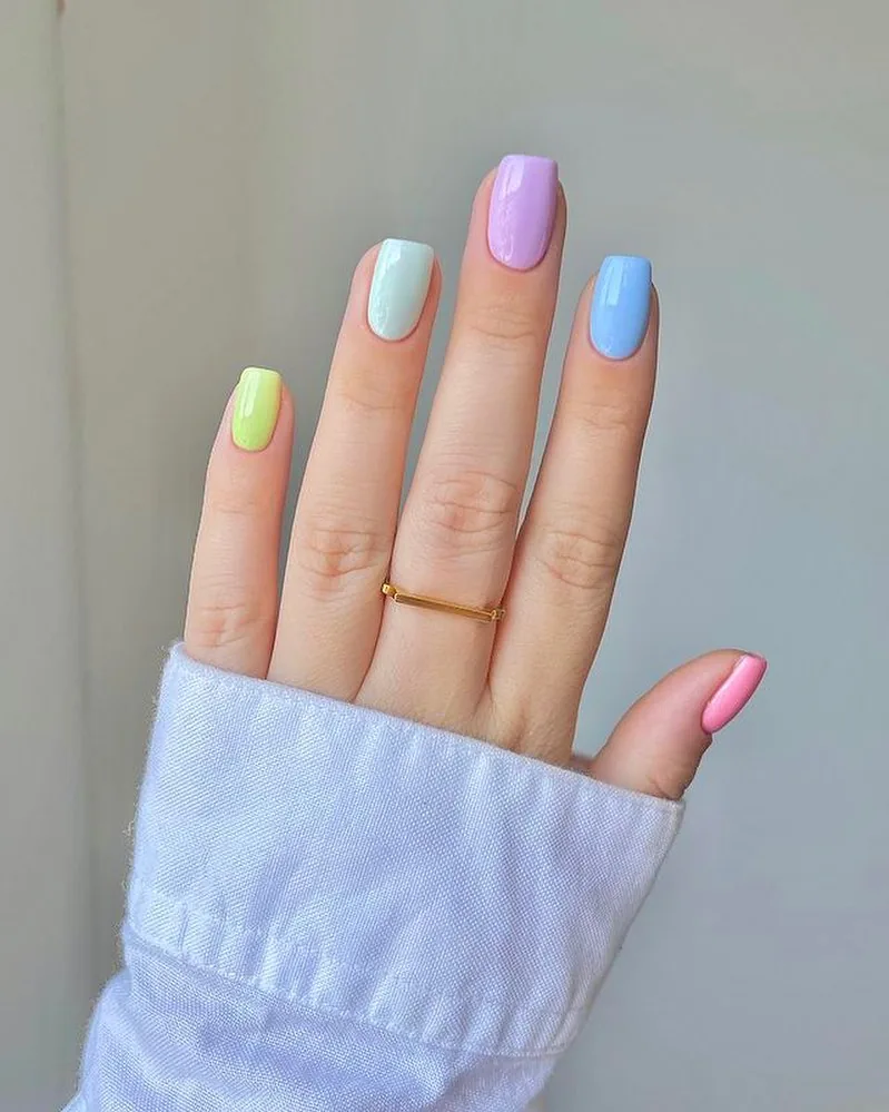 Pastel Rainbow Square Nails — CiNJFv9vXwHDYOU.jpg