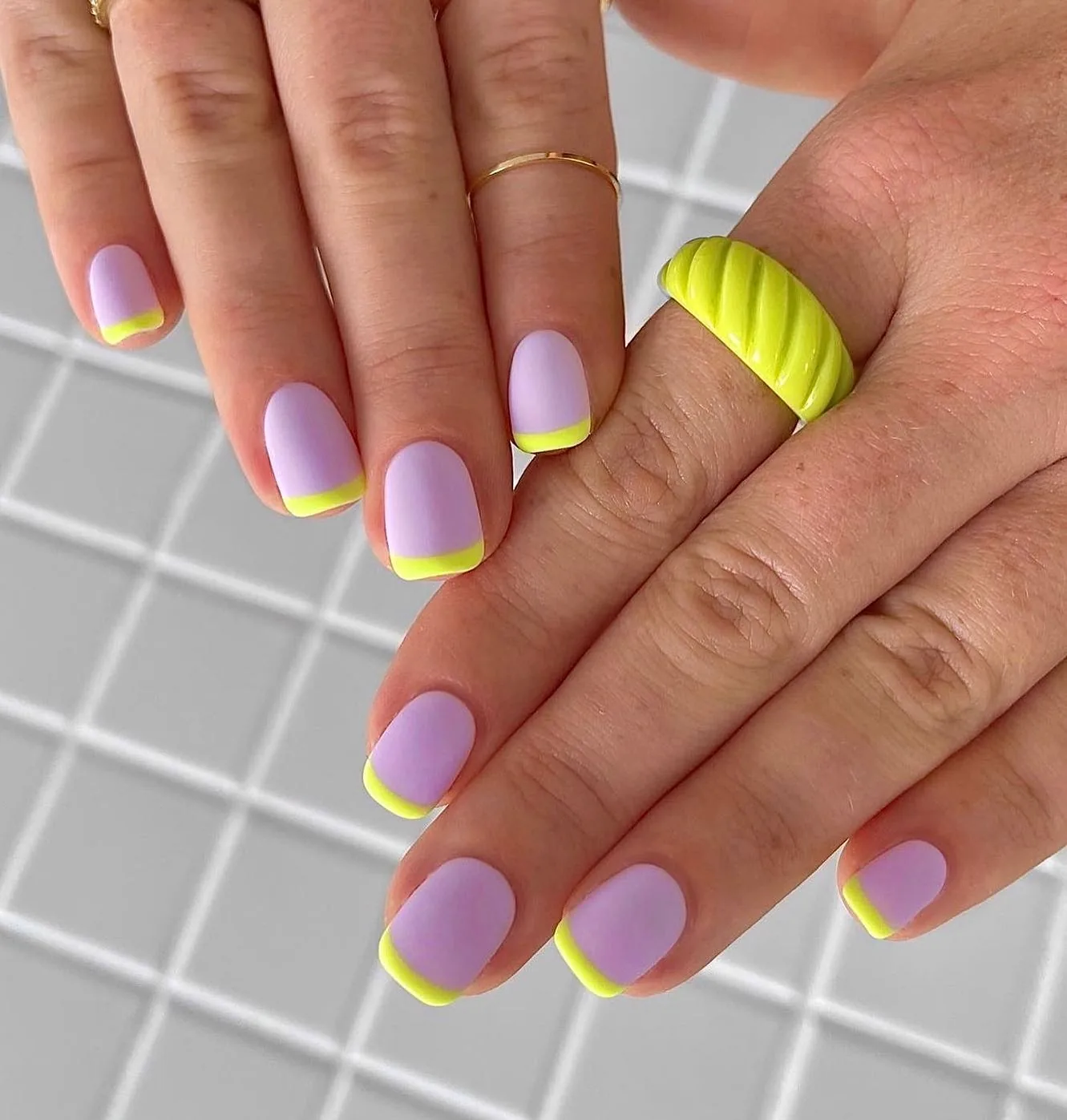 Lavender Nails with Lime-Green French Tips — CvpZdT9vrjipeachi nails.jpg
