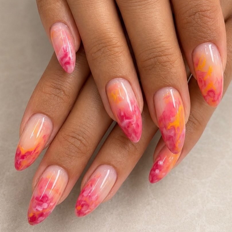 DYupDMPRZOuMarkham Nails Technician