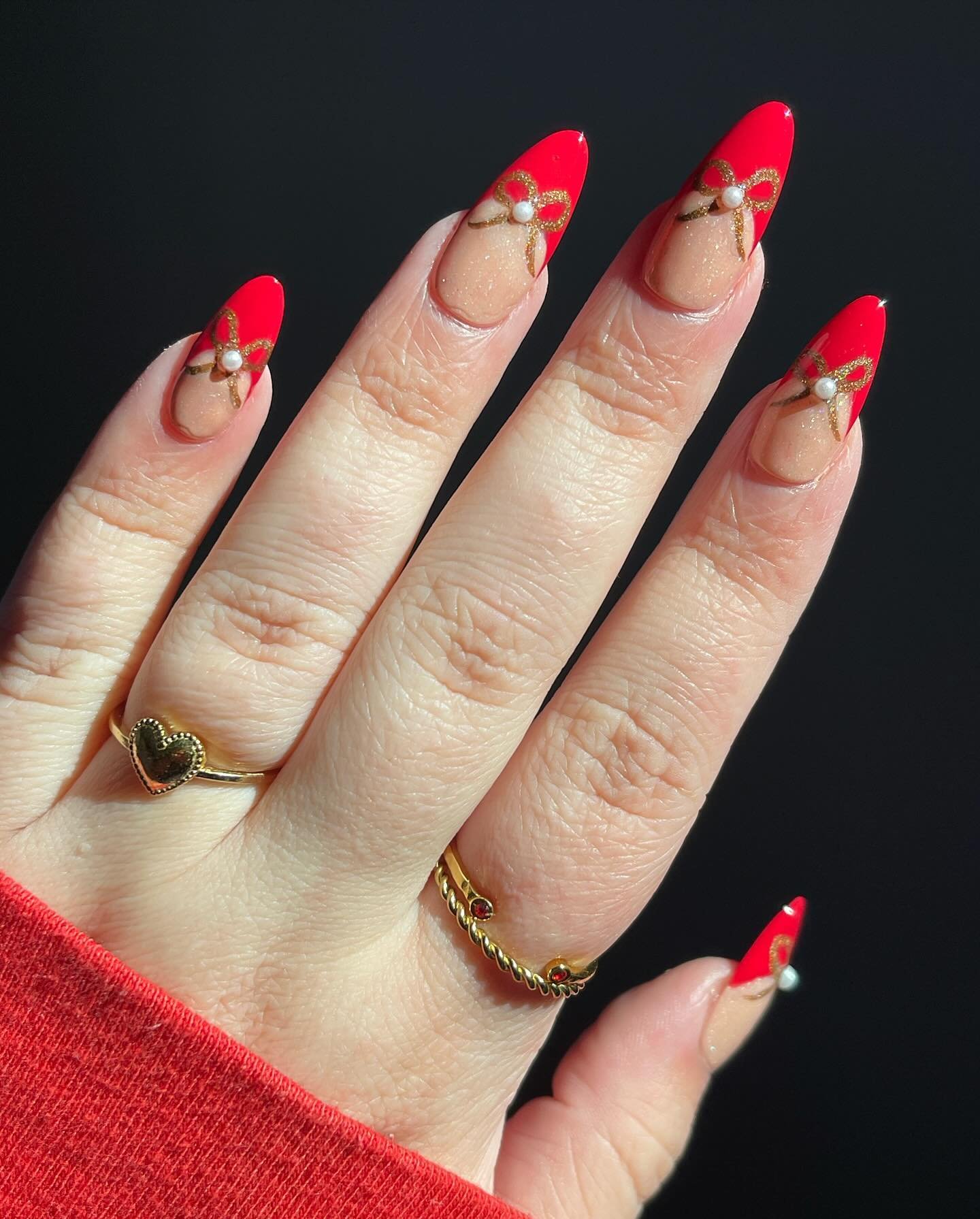 CzJzWodOU-mChristina Nail Inspo & Nail Art