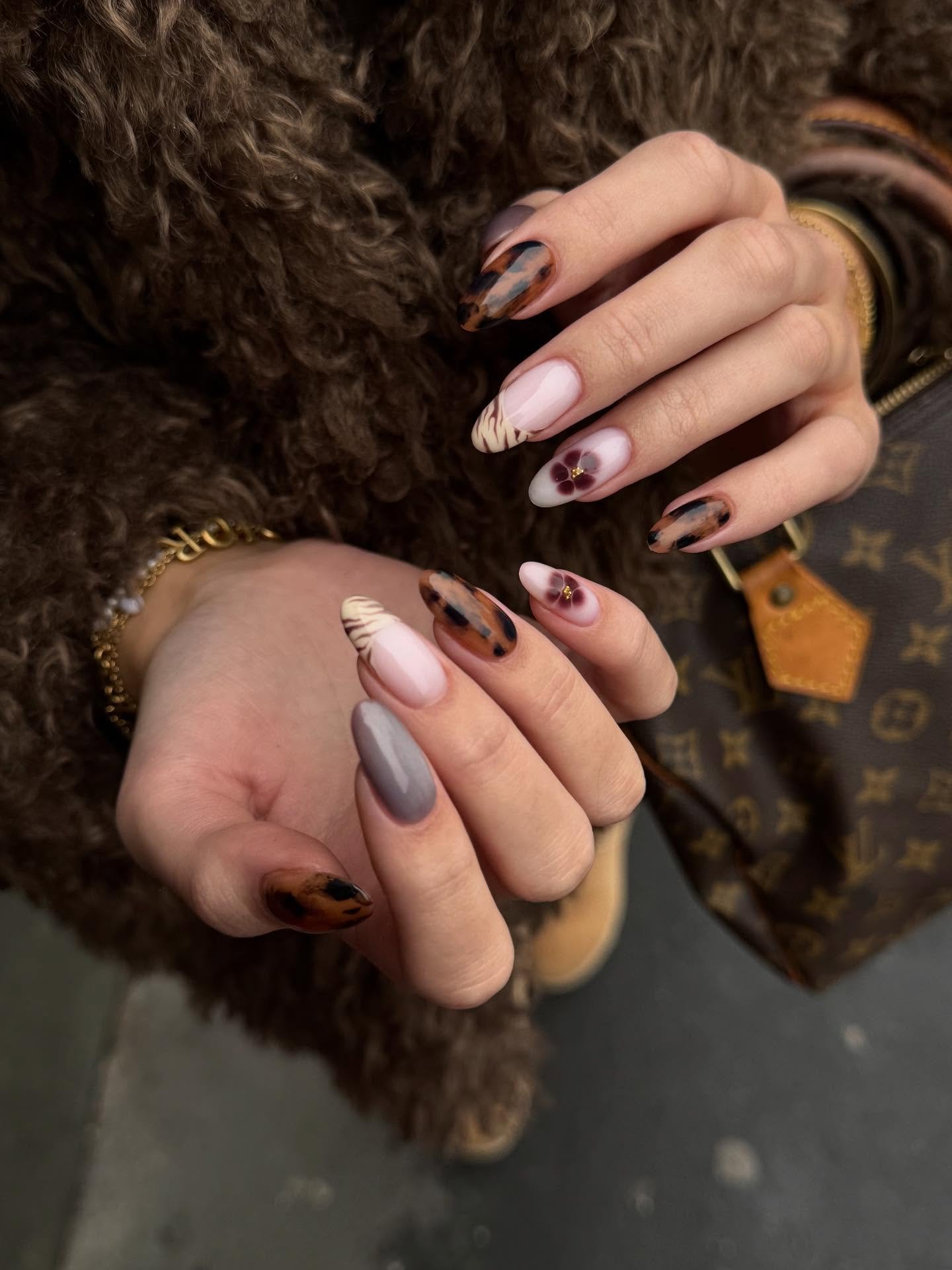 DRuhiBgiKxjYour Best Nails