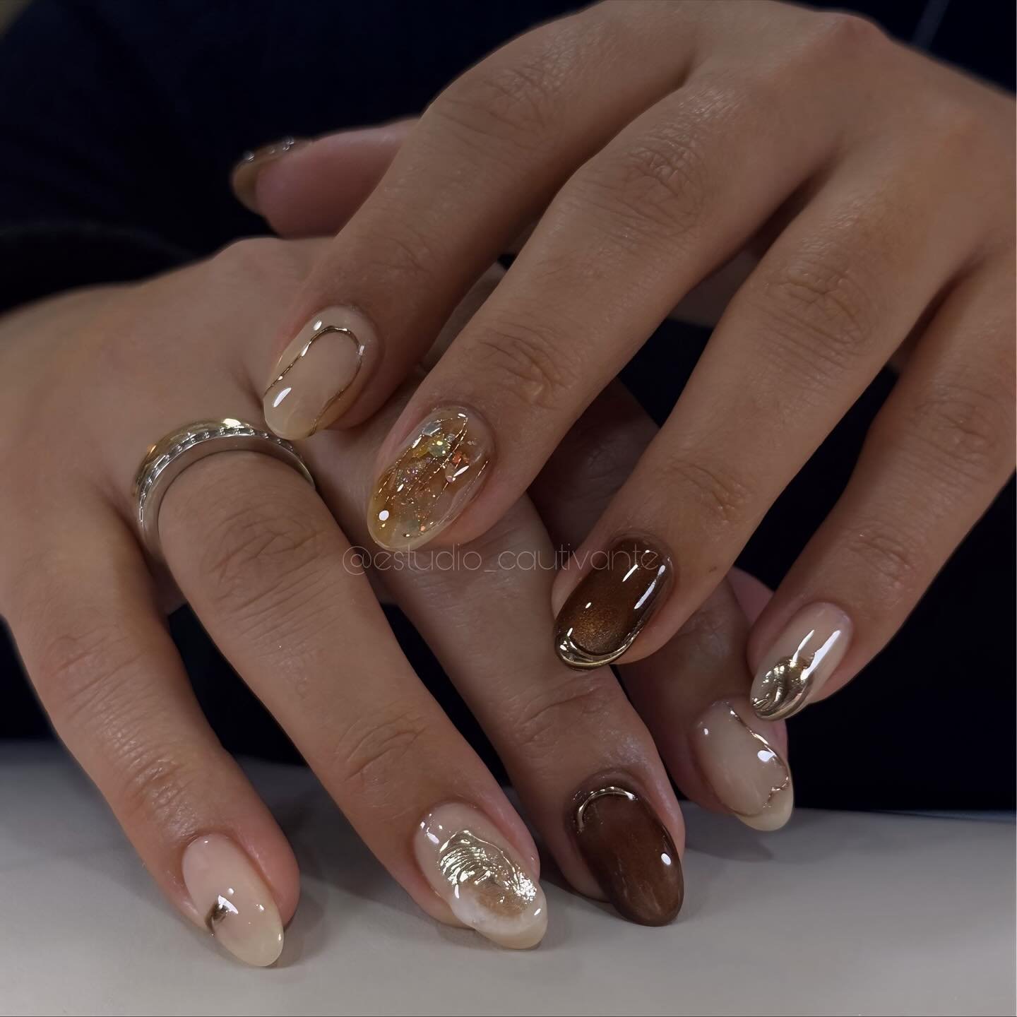 Cream mocha nail design 1 - DPtuF5Hjg81Técnicas mixtas asian nail art