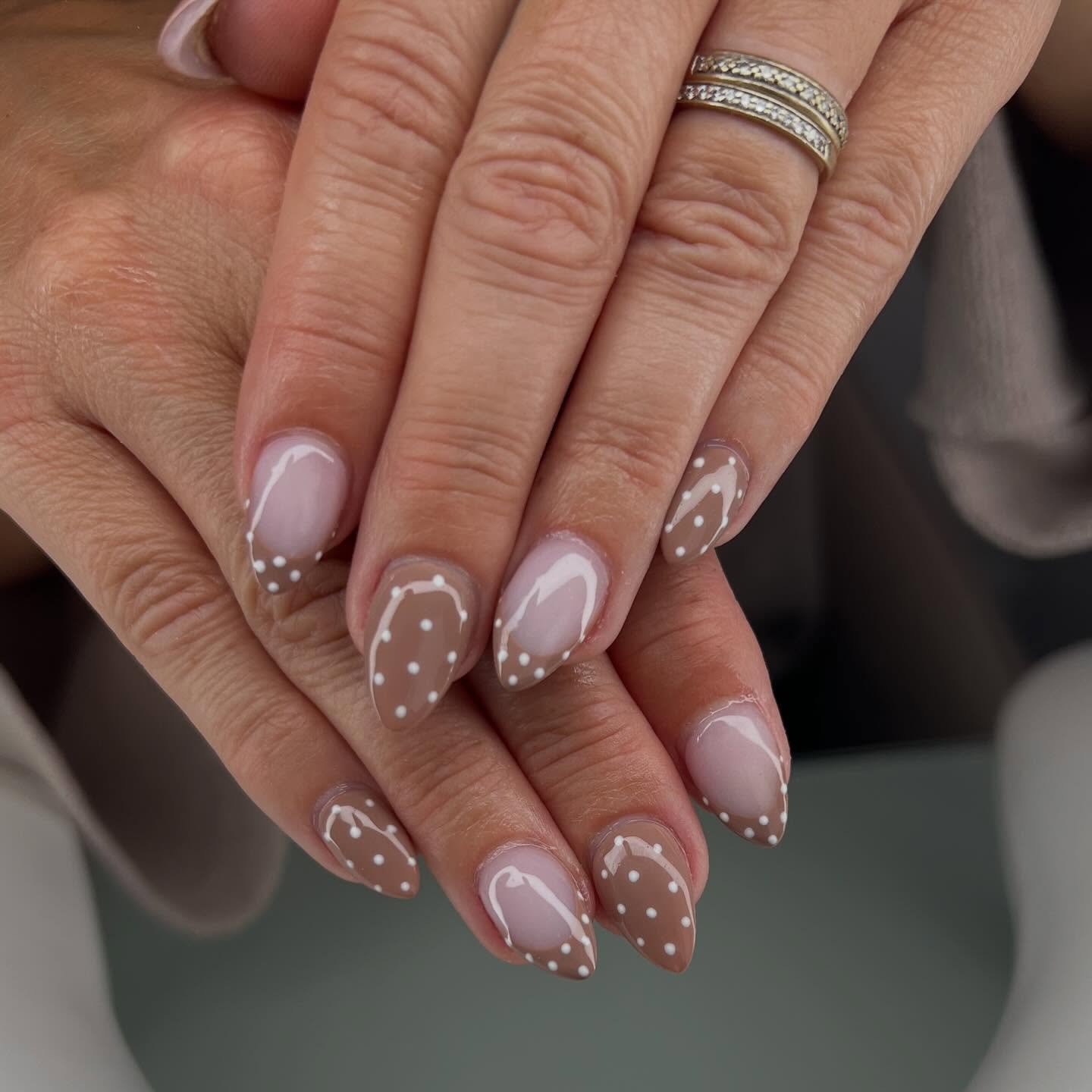 Cream mocha nail design 13 - DZGJOQAs1PINikkis Nails-Beauty-Training