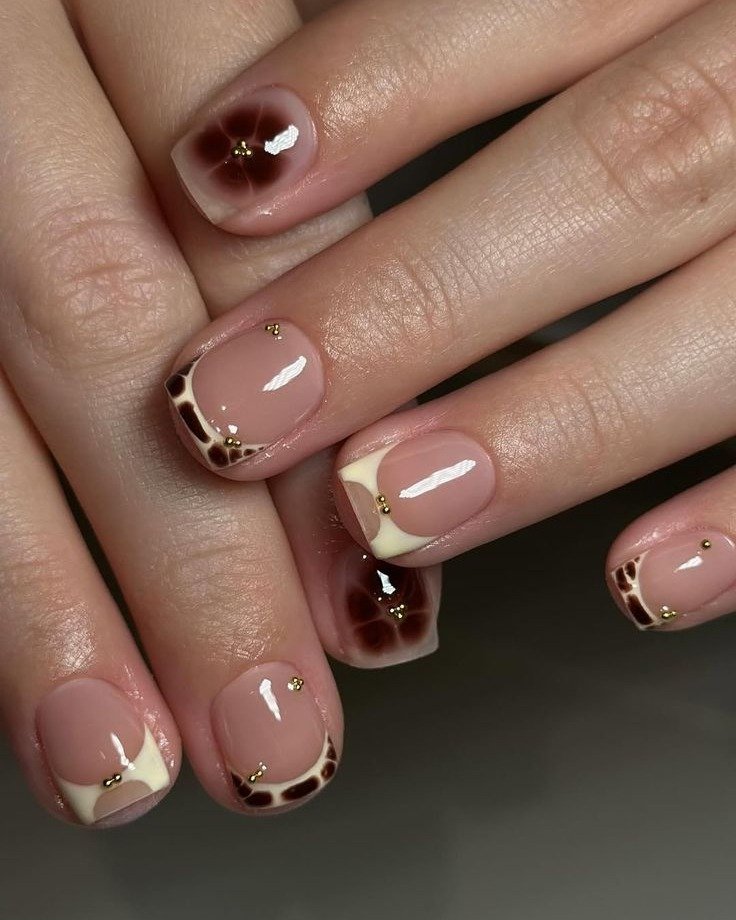 Short Nude Nails with Delicate Gold French Tips